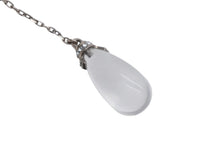 画像をギャラリービューアに読み込む, 新品同様 CHANEL シャネル ラインストーン ココマーク ピアス 重量約8g A18S刻印 クリアストーン メタル ロゴ シルバー 両耳用 アクセサリー 中古 4c060800