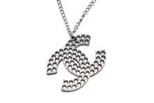 Load image into Gallery viewer, 極美品 CHANEL シャネル ココマーク パンチング ネックレス 12g 03P メタル シルバー ロゴ アクセサリー 美品 中古 4c060917