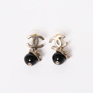 CHANEL Coco Mark Swing Ball Earrings 05C Engraved Coco Mark Resin Rhinestone Black Silver Weight 9.65g Good Condition Used 4c061154