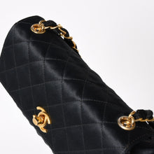 Load image into Gallery viewer, 極美品 CHANEL シャネル ミニマトラッセ18 Sフラップ Sチェーンショルダーバッグ 0番台 ココマーク サテン ブラック 中古 4b01251