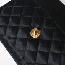 Load image into Gallery viewer, 極美品 CHANEL シャネル ミニマトラッセ18 Sフラップ Sチェーンショルダーバッグ 0番台 ココマーク サテン ブラック 中古 4b01251