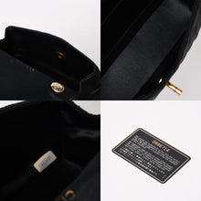 Load image into Gallery viewer, 極美品 CHANEL シャネル ミニマトラッセ18 Sフラップ Sチェーンショルダーバッグ 0番台 ココマーク サテン ブラック 中古 4b01251