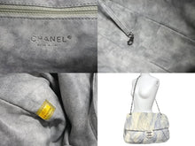 Load image into Gallery viewer, 極美品 CHANEL シャネル デカココ ショルダーバッグ ラージ 13番台 レザー イタリア製 ブルー ホワイト 中古 4c062896
