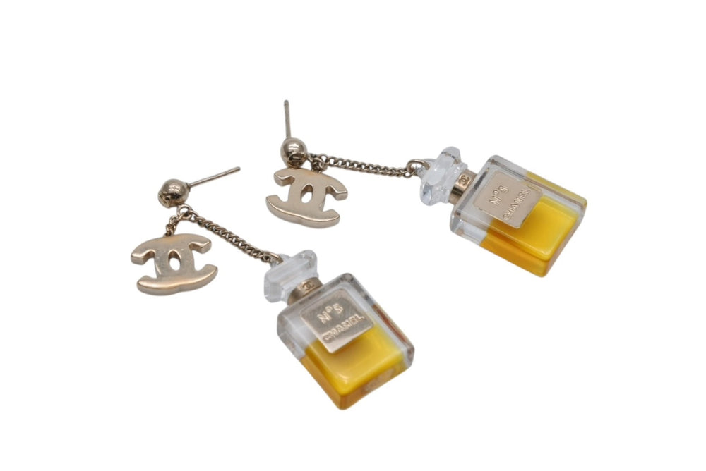 CHANEL シャネル ココマーク No.5 ボトル モチーフ ピアス 10g 94A GP ゴールド 両耳用 香水 ロゴ アクセサリー 美品 中古 4c065798
