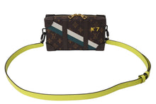 Load image into Gallery viewer, 新品同様 LouisVuitton ルイヴィトン モノグラム ソフトトランク ウォレットショルダーバッグ M81246 ブラウン 中古 4c067019