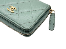 画像をギャラリービューアに読み込む, CHANEL シャネル マトラッセ コインケース 財布 ココマーク 31番台 キャビアスキン エメラルドグリーン ゴールド金具 美品 中古 4c067025