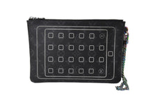 画像をギャラリービューアに読み込む, LOUIS VUITTON ルイヴィトン iPadケース M64449 タブレットケース フラグメント コラボ 藤原ヒロシ PVC レザー 美品 中古 4c067030