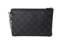 画像をギャラリービューアに読み込む, LOUIS VUITTON ルイヴィトン iPadケース M64449 タブレットケース フラグメント コラボ 藤原ヒロシ PVC レザー 美品 中古 4c067030