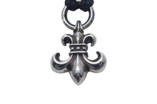 画像をギャラリービューアに読み込む, CHROME HEARTS クロムハーツ BSフレアペンダント wレザーブレイド ネックレス BS FLEUR LB シルバー925 重量37.318g 全長94cm 美品 中古 4c067061ch