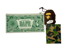 Load image into Gallery viewer, 新品未使用 A BATHING APE アベイシングエイプ ポーチ BANKNOTE グリーン MN0508_1K80190305 中古 4c067087