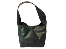 画像をギャラリービューアに読み込む, JEAN PAUL GAULTIER ジャンポールゴルチェ トートバッグ PVC レザー マルチカラー 美品 中古 4c067093xx