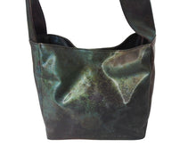 画像をギャラリービューアに読み込む, JEAN PAUL GAULTIER ジャンポールゴルチェ トートバッグ PVC レザー マルチカラー 美品 中古 4c067093xx