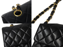 画像をギャラリービューアに読み込む, CHANEL シャネル チェーンショルダーバッグ マトラッセ23 Wフラップ ラムスキン 6番台 ブラック ゴールド 美品 中古 4c067104cc