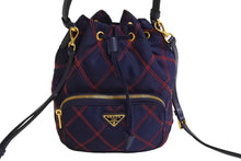 画像をギャラリービューアに読み込む, 新品同様 PRADA プラダ ショルダーバッグ 巾着 チェック ナイロン トライアングルロゴ CO190 ナイロン レザー ゴールド金具 中古 4c067110