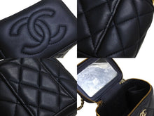 画像をギャラリービューアに読み込む, 極美品 CHANEL シャネル チェーンミニバニティバッグ AP2198B08645NJ320 ココマーク ランダム番台 ネイビー ラムスキン 中古 4c067128