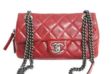 画像をギャラリービューアに読み込む, CHANEL シャネル チェーンショルダーバッグ マトラッセ 19番台 2014年 カーフスキン レッド シルバー金具 美品 中古 4c067129cc