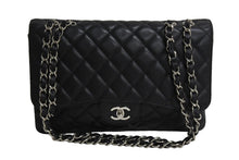 画像をギャラリービューアに読み込む, 極美品 CHANEL シャネル チェーンショルダーバッグ マトラッセ30 キャビアスキン 12番台 シルバー金具 ブラック 中古 4c067133cc