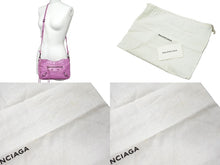 Load image into Gallery viewer, BALENCIAGA バレンシアガ クラシック ザ ヒップ ショルダーバッグ 242803 レザー ピンク 美品 中古 4c067134bb