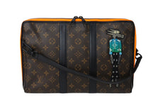 Load image into Gallery viewer, LOUIS VUITTON ルイヴィトン LVフレンズ キーポルポーチ ハンドバッグ M80130 肩掛け ブラウン 美品 中古 4c067162