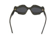 画像をギャラリービューアに読み込む, 新品未使用 LOEWE ロエベ サングラス サイドロゴ LW40109U サイズ52▫︎18 140 イタリア製 ゴールド金具 カーキ 中古 4c067430