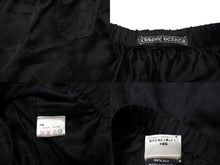 画像をギャラリービューアに読み込む, 極美品 CHROME HEARTS クロムハーツ マルチロゴ フレア ミニ スカート ブラック シルク ロゴ CHクロス BSフレア 中古 4c067437