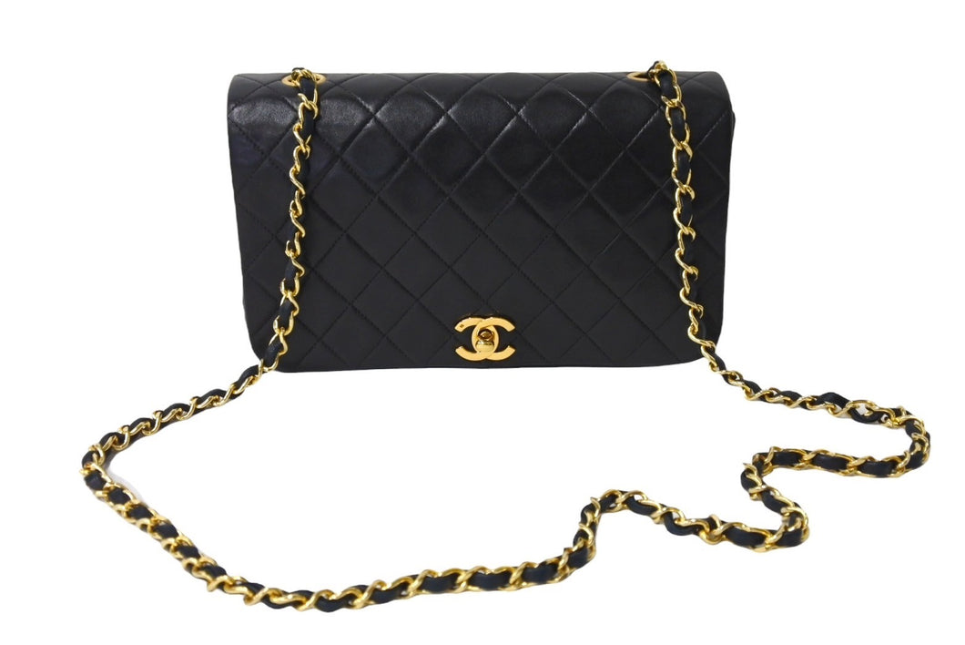 CHANEL シャネル フルフラップ マトラッセ ターンロック チェーンショルダーバッグ 1番台 ラムスキン ブラック 美品 中古 4c067496