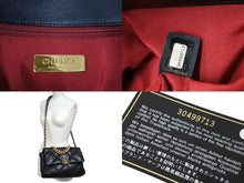 画像をギャラリービューアに読み込む, CHANEL シャネル19 マトラッセ ショルダーバッグ AS1161 30番台 ラムスキン ブラック ゴールド金具 美品 中古 4c067498