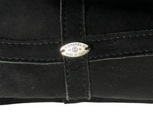New Unused 2024 CHANEL Bucket Hat Reversible Mouton Hat Coco Mark Made in Italy Black Used 4c067586