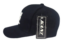 Load image into Gallery viewer, 新品同様 KANI カナイ キャップ 帽子 漢字キャップ サイズ7 1/4 アクリル ウール ブラック ホワイト 中古 4c067591