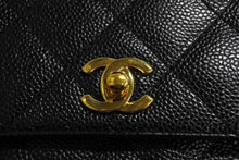 画像をギャラリービューアに読み込む, 極美品 CHANEL シャネル マトラッセ ココマーク ハンドバッグ 7番台 フランス製 キャビアスキン ブラック ゴールド 中古 4c067602