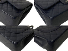 Load image into Gallery viewer, 極美品 CHANEL シャネル チェーンショルダーバッグ キャビアスキン マトラッセ30 Wフラップ ネイビー シルバー金具 19番台 中古 4c067661