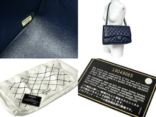 Load image into Gallery viewer, 極美品 CHANEL シャネル チェーンショルダーバッグ キャビアスキン マトラッセ30 Wフラップ ネイビー シルバー金具 19番台 中古 4c067661