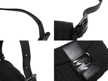 画像をギャラリービューアに読み込む, FENDI フェンディ ズッキーノ柄 ワンショルダーバッグ ハンドバッグ キャンバス ブラック シルバー金具 美品 中古 4c067655