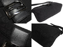 画像をギャラリービューアに読み込む, FENDI フェンディ ズッキーノ柄 ワンショルダーバッグ ハンドバッグ キャンバス ブラック シルバー金具 美品 中古 4c067655