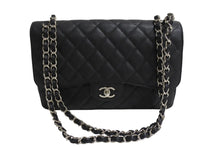 Load image into Gallery viewer, 新品同様 CHANEL シャネル マトラッセ30 チェーンショルダーバッグ ココマーク 15番台 キャビアスキン シルバー金具 ブラック 中古 4c067724