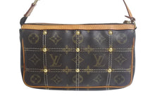 Load image into Gallery viewer, LOUIS VUITTON ルイヴィトン モノグラム リヴェット ポシェット アクセソワール ポーチ M40141 美品 中古 4c067791