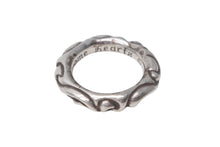 Load image into Gallery viewer, CHROME HEARTS クロムハーツ スクロール バンド リング ロゴ アクセサリー 小物 シルバー シルバー925 17号 11.2g 美品 中古 4c067800