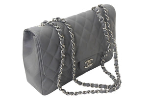 新品同様 CHANEL シャネル デカマトラッセ シングルフラップ ショルダーバッグ 13番台 キャビアスキン グレー シルバー金具 中古 4c067910