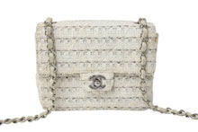 画像をギャラリービューアに読み込む, CHANEL シャネル ミニマトラッセ ツイード ショルダーバッグ ミニバッグ 9番台 フランス製 ホワイト シルバー金具 美品 中古 4c068015