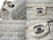 画像をギャラリービューアに読み込む, CHANEL シャネル ミニマトラッセ ツイード ショルダーバッグ ミニバッグ 9番台 フランス製 ホワイト シルバー金具 美品 中古 4c068015
