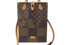 Load image into Gallery viewer, 極美品 LOUIS VUITTON ルイヴィトン NIGO ニゴ― ダミエ ジャイアント モノグラム 2WAY トートバッグ N40355 中古 4c068030