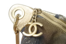 画像をギャラリービューアに読み込む, CHANEL シャネル グラフィティ エジプト チェーン ベルトバッグ ボディバッグ 28番台 キャンバス レザー ゴールド マルチカラー 美品 中古 4c068374