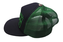 画像をギャラリービューアに読み込む, CHROME HEARTS クロムハーツ トラッカー メッシュ キャップ 新型 ブラック グリーン コットン ロゴ 帽子 サイズOS シルバー金具 美品 中古 4c068415