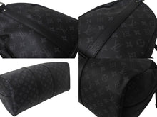 Load image into Gallery viewer, 極美品 LOUIS VUITTON ルイヴィトン エクリプス キーポル バンドリエール45 ボストンバッグ M40569 シルバー金具 ブラック 中古 4c068420