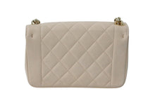 画像をギャラリービューアに読み込む, CHANEL シャネル マトラッセ ミニチェーンショルダーバッグ ココマーク 18番台 ラムスキン ピンク ゴールド金具 美品 中古 4c068480