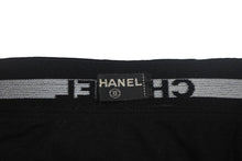 Load image into Gallery viewer, 極美品 CHANEL シャネル アンダーウェア 下着 セットアップ P03020V01014 サイズ 38 コットン ロゴ ブラック 中古 4c068513