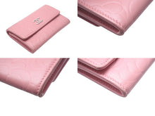 画像をギャラリービューアに読み込む, CHANEL シャネル カメリア カードケース 二つ折り財布 ラムスキン ピンク シルバー金具 A50088 14番台 美品 中古 4c068524
