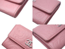 画像をギャラリービューアに読み込む, CHANEL シャネル カメリア カードケース 二つ折り財布 ラムスキン ピンク シルバー金具 A50088 14番台 美品 中古 4c068524
