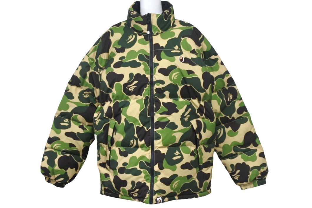 新品未使用 A Bathing Ape アベイシングエイプ ダウンジャケット リバーシブル OZXDNM144007L カーキ ベージュ ブラック サイズL 4c068541