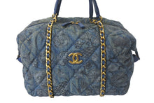 Load image into Gallery viewer, CHANEL シャネル デニム マトラッセ 2WAYハンドバッグ チェーンハンドバッグ エイジド カーフスキン ブルー 美品 中古 4c068581